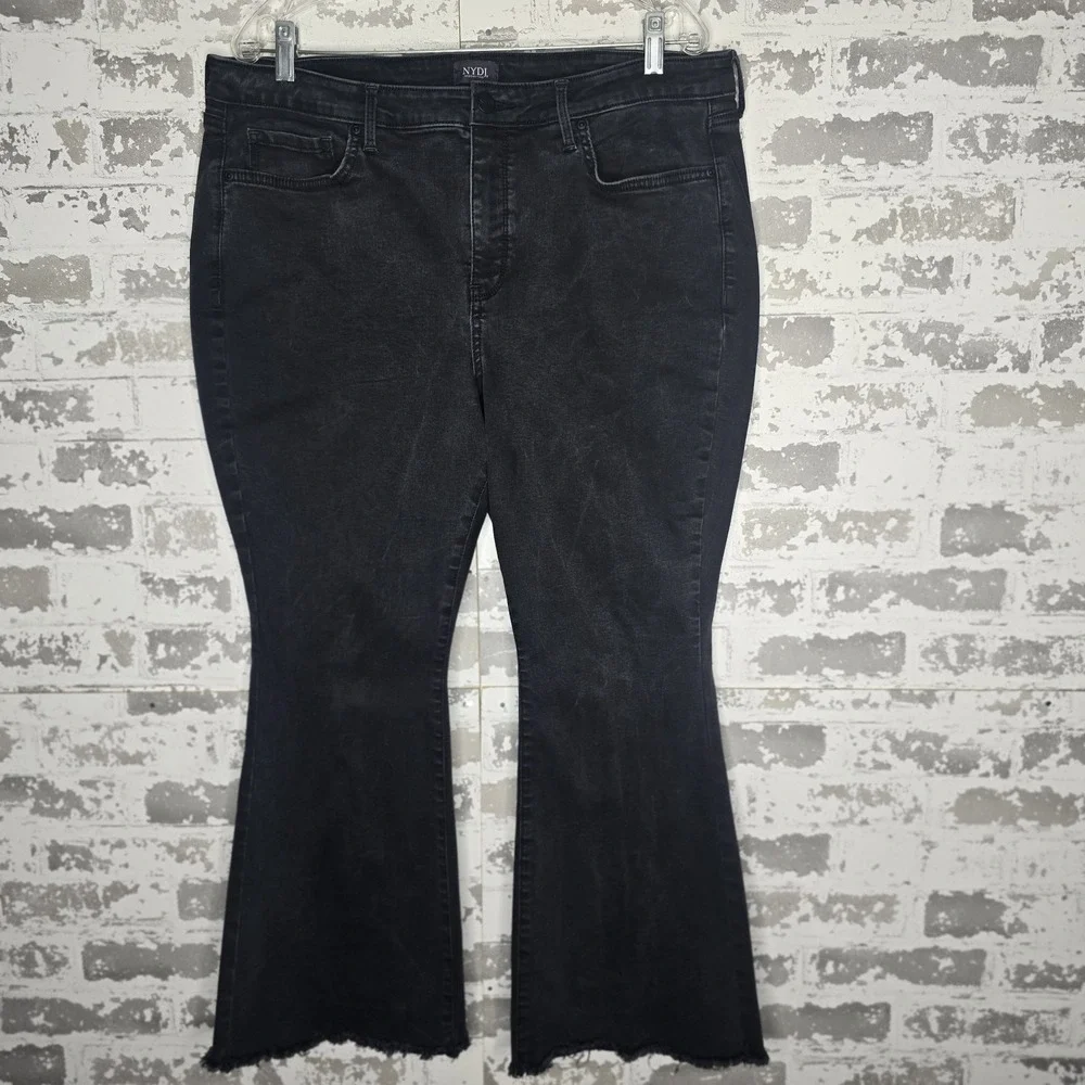 NYDJ Jeans‎ Womens 18 Charcoal Black Flare Leg Raw Hem Crop Boho Stretch Denim